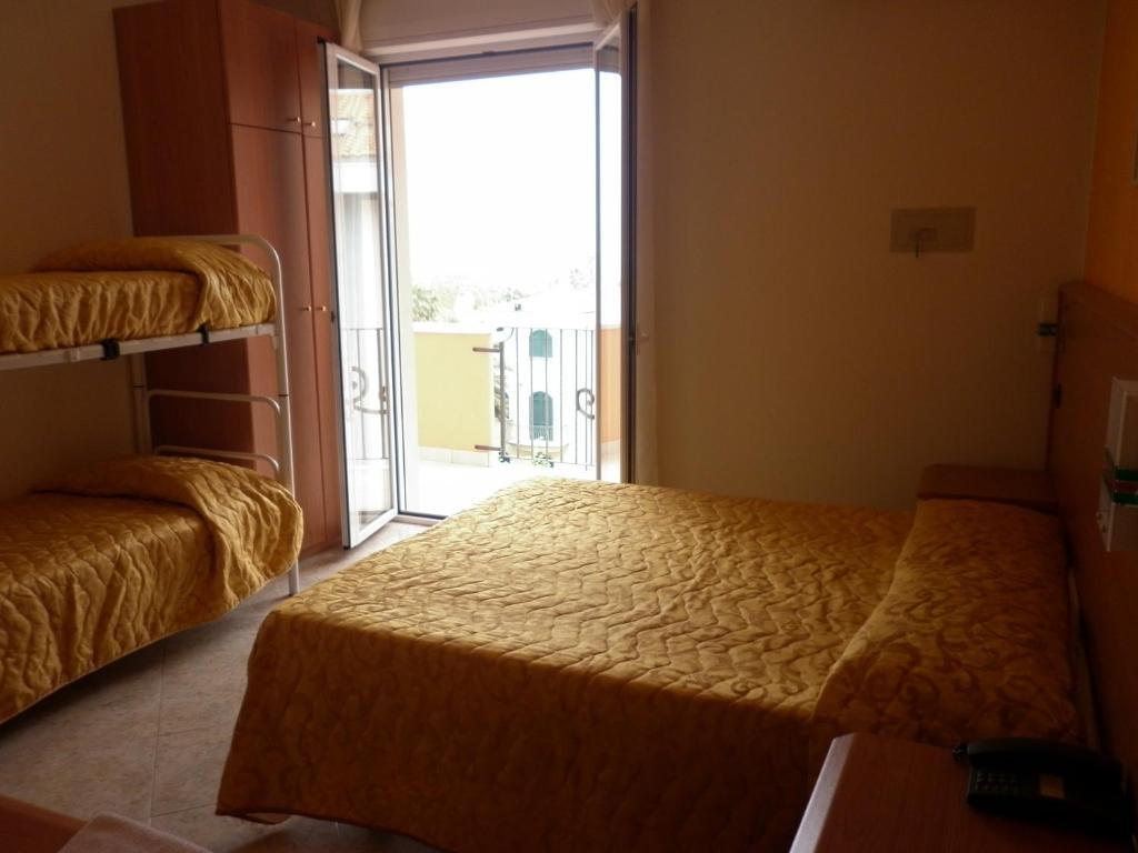Hotel Cristall سان بنيديتّو ديل ترونتو المظهر الخارجي الصورة